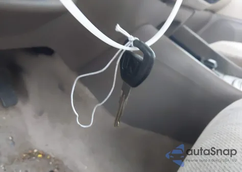 1998 Honda Accord Lx z USA, uszkodzony, nr VIN 1HGCG5642WA143312